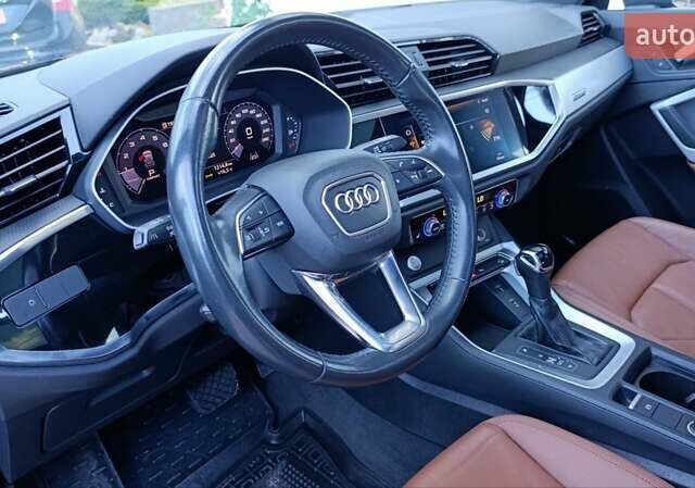 Черный Ауди Ку3, объемом двигателя 2 л и пробегом 153 тыс. км за 21599 $, фото 38 на Automoto.ua