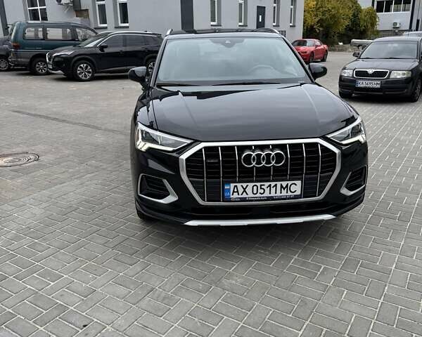 Черный Ауди Ку3, объемом двигателя 1.98 л и пробегом 40 тыс. км за 29700 $, фото 7 на Automoto.ua