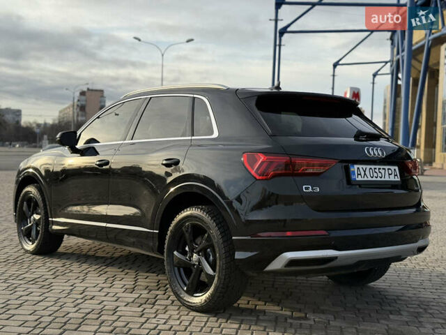 Черный Ауди Ку3, объемом двигателя 1.98 л и пробегом 138 тыс. км за 22000 $, фото 3 на Automoto.ua