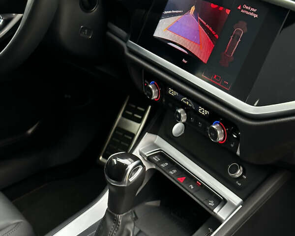 Черный Ауди Ку3, объемом двигателя 1.98 л и пробегом 20 тыс. км за 32500 $, фото 20 на Automoto.ua