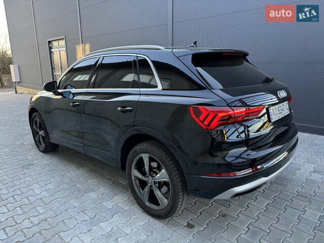 Черный Ауди Ку3, объемом двигателя 2 л и пробегом 102 тыс. км за 23500 $, фото 6 на Automoto.ua