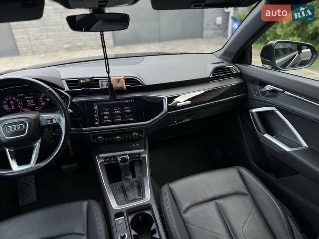 Черный Ауди Ку3, объемом двигателя 1.98 л и пробегом 100 тыс. км за 23500 $, фото 10 на Automoto.ua