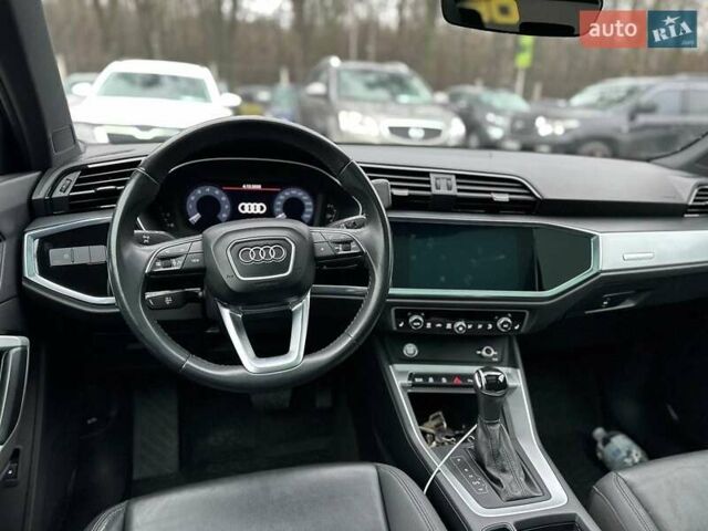 Черный Ауди Ку3, объемом двигателя 1.98 л и пробегом 68 тыс. км за 26500 $, фото 11 на Automoto.ua