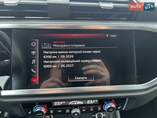 Черный Ауди Ку3, объемом двигателя 1.5 л и пробегом 106 тыс. км за 28800 $, фото 54 на Automoto.ua