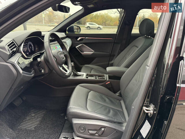 Черный Ауди Ку3, объемом двигателя 2 л и пробегом 38 тыс. км за 34700 $, фото 44 на Automoto.ua