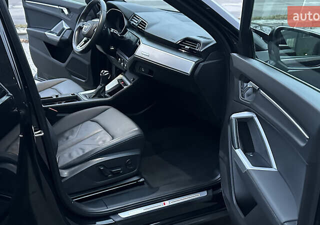 Черный Ауди Ку3, объемом двигателя 2 л и пробегом 22 тыс. км за 25200 $, фото 22 на Automoto.ua