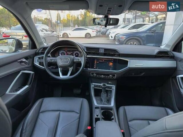 Чорний Ауді Ку3, об'ємом двигуна 1.59 л та пробігом 81 тис. км за 28300 $, фото 8 на Automoto.ua