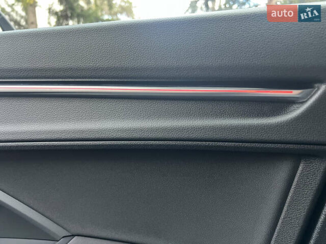 Черный Ауди Ку3, объемом двигателя 1.5 л и пробегом 106 тыс. км за 28800 $, фото 60 на Automoto.ua