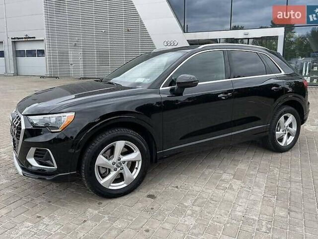 Чорний Ауді Ку3, об'ємом двигуна 1.98 л та пробігом 61 тис. км за 25600 $, фото 3 на Automoto.ua
