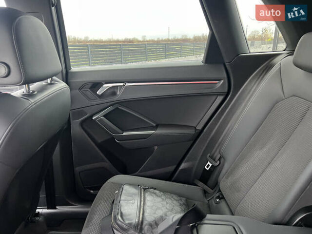 Черный Ауди Ку3, объемом двигателя 1.5 л и пробегом 106 тыс. км за 28800 $, фото 41 на Automoto.ua