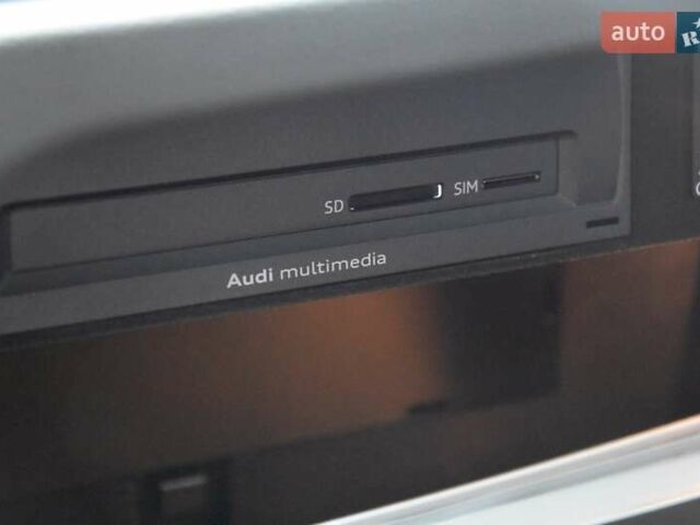 Черный Ауди Ку3, объемом двигателя 1.97 л и пробегом 40 тыс. км за 38400 $, фото 56 на Automoto.ua