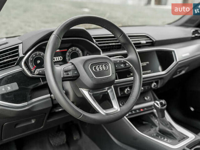 Ауди Ку3 2020 в Львове на Automoto.ua Черный Ауди Ку3, объемом двигателя 1.98 л и пробегом 54 тыс. км за 28000 $, фото 5 на Automoto.ua
