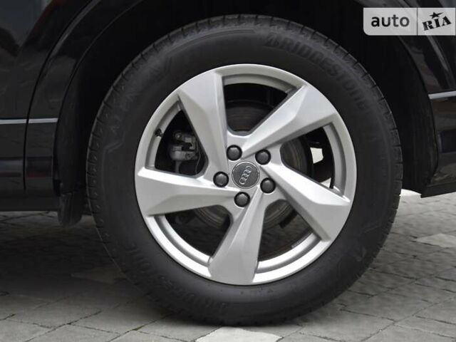 Черный Ауди Ку3, объемом двигателя 1.97 л и пробегом 40 тыс. км за 38400 $, фото 104 на Automoto.ua