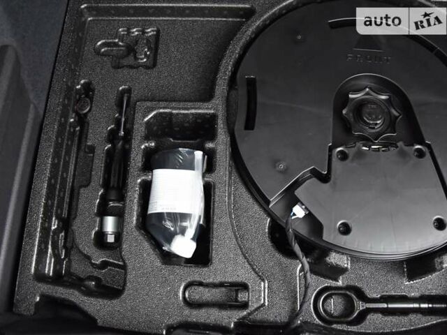 Черный Ауди Ку3, объемом двигателя 1.97 л и пробегом 40 тыс. км за 38400 $, фото 100 на Automoto.ua