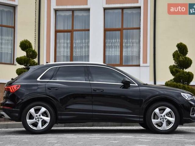 Черный Ауди Ку3, объемом двигателя 1.97 л и пробегом 40 тыс. км за 38400 $, фото 12 на Automoto.ua