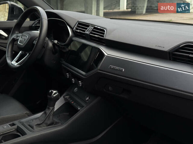 Чорний Ауді Ку3, об'ємом двигуна 1.97 л та пробігом 37 тис. км за 29000 $, фото 63 на Automoto.ua