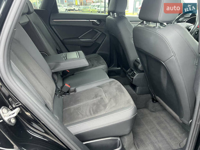 Черный Ауди Ку3, объемом двигателя 1.5 л и пробегом 106 тыс. км за 28800 $, фото 44 на Automoto.ua