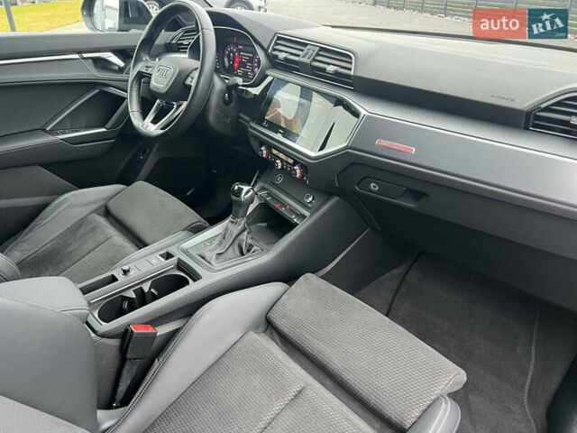 Черный Ауди Ку3, объемом двигателя 1.5 л и пробегом 106 тыс. км за 28800 $, фото 47 на Automoto.ua