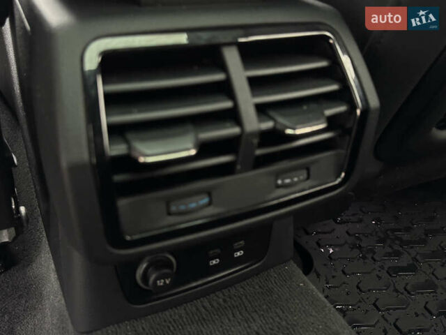 Чорний Ауді Ку3, об'ємом двигуна 1.97 л та пробігом 37 тис. км за 29000 $, фото 77 на Automoto.ua