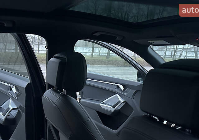 Черный Ауди Ку3, объемом двигателя 2 л и пробегом 22 тыс. км за 25200 $, фото 25 на Automoto.ua