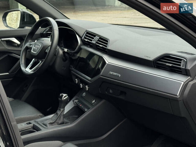 Чорний Ауді Ку3, об'ємом двигуна 1.97 л та пробігом 37 тис. км за 29000 $, фото 64 на Automoto.ua