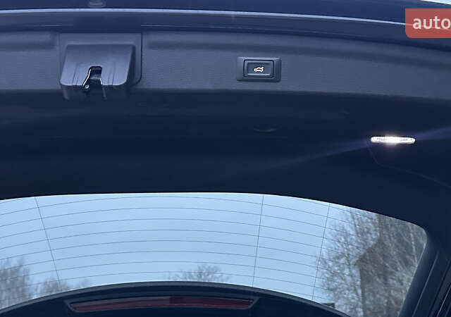 Черный Ауди Ку3, объемом двигателя 2 л и пробегом 22 тыс. км за 25200 $, фото 30 на Automoto.ua