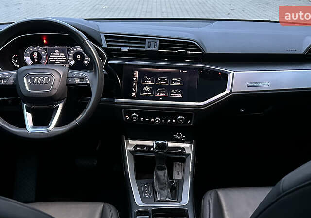 Черный Ауди Ку3, объемом двигателя 2 л и пробегом 22 тыс. км за 25200 $, фото 35 на Automoto.ua