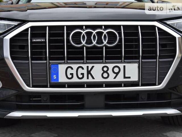 Черный Ауди Ку3, объемом двигателя 1.97 л и пробегом 40 тыс. км за 38400 $, фото 14 на Automoto.ua