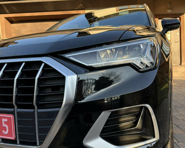 Черный Ауди Ку3, объемом двигателя 2 л и пробегом 124 тыс. км за 24600 $, фото 4 на Automoto.ua