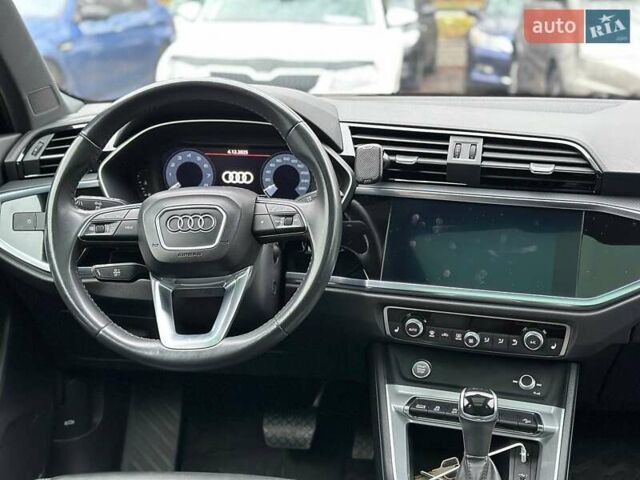 Черный Ауди Ку3, объемом двигателя 1.98 л и пробегом 68 тыс. км за 26500 $, фото 8 на Automoto.ua