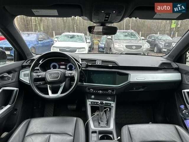 Черный Ауди Ку3, объемом двигателя 1.98 л и пробегом 68 тыс. км за 26500 $, фото 10 на Automoto.ua