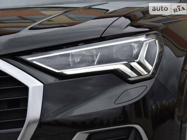 Черный Ауди Ку3, объемом двигателя 1.97 л и пробегом 40 тыс. км за 38400 $, фото 16 на Automoto.ua