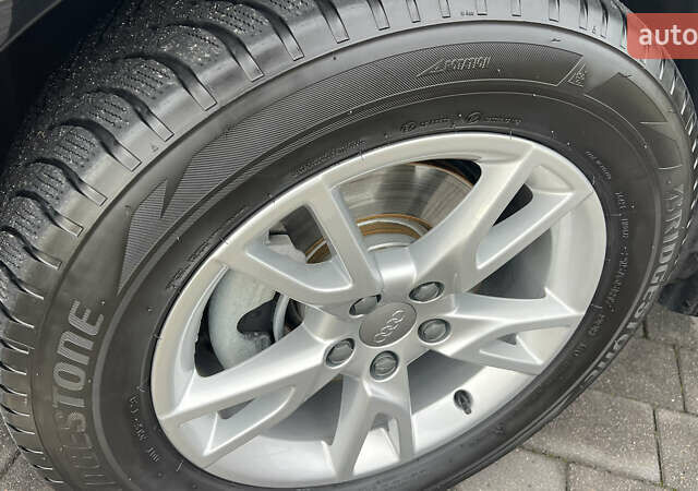 Черный Ауди Ку3, объемом двигателя 1.5 л и пробегом 106 тыс. км за 28800 $, фото 67 на Automoto.ua