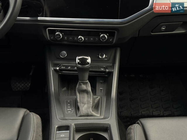 Чорний Ауді Ку3, об'ємом двигуна 1.97 л та пробігом 37 тис. км за 29000 $, фото 62 на Automoto.ua