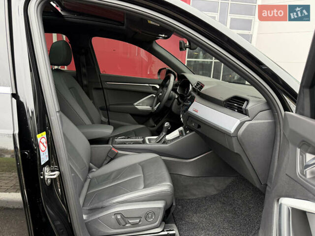 Черный Ауди Ку3, объемом двигателя 2 л и пробегом 39 тыс. км за 33999 $, фото 16 на Automoto.ua