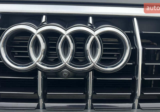 Черный Ауди Ку3, объемом двигателя 1.5 л и пробегом 106 тыс. км за 28800 $, фото 19 на Automoto.ua