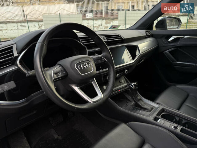 Чорний Ауді Ку3, об'ємом двигуна 1.97 л та пробігом 37 тис. км за 29000 $, фото 54 на Automoto.ua
