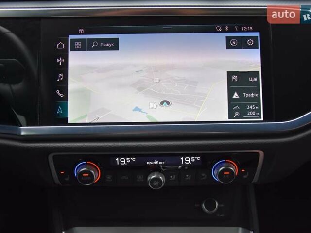 Черный Ауди Ку3, объемом двигателя 1.97 л и пробегом 40 тыс. км за 38400 $, фото 69 на Automoto.ua