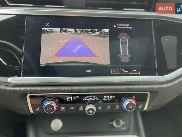 Чорний Ауді Ку3, об'ємом двигуна 1.98 л та пробігом 61 тис. км за 25600 $, фото 11 на Automoto.ua