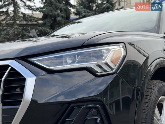 Чорний Ауді Ку3, об'ємом двигуна 1.97 л та пробігом 37 тис. км за 29000 $, фото 48 на Automoto.ua