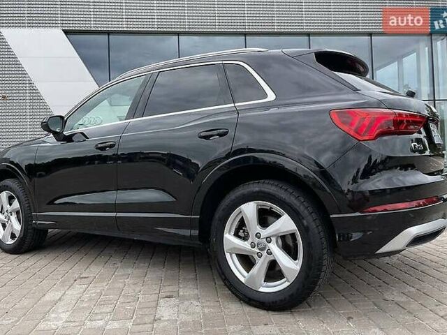 Чорний Ауді Ку3, об'ємом двигуна 1.98 л та пробігом 61 тис. км за 25600 $, фото 4 на Automoto.ua