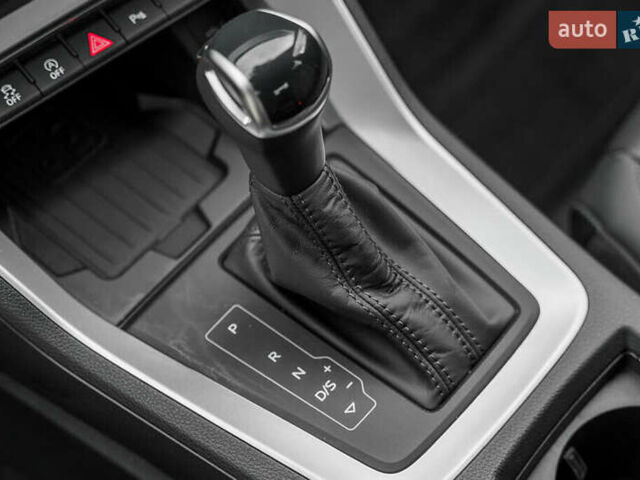 Ауди Ку3 2020 в Львове на Automoto.ua Черный Ауди Ку3, объемом двигателя 1.98 л и пробегом 54 тыс. км за 28000 $, фото 13 на Automoto.ua