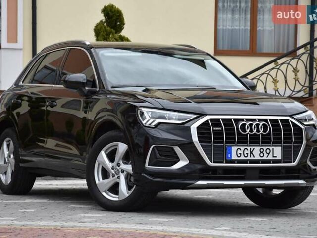 Черный Ауди Ку3, объемом двигателя 1.97 л и пробегом 40 тыс. км за 38400 $, фото 3 на Automoto.ua