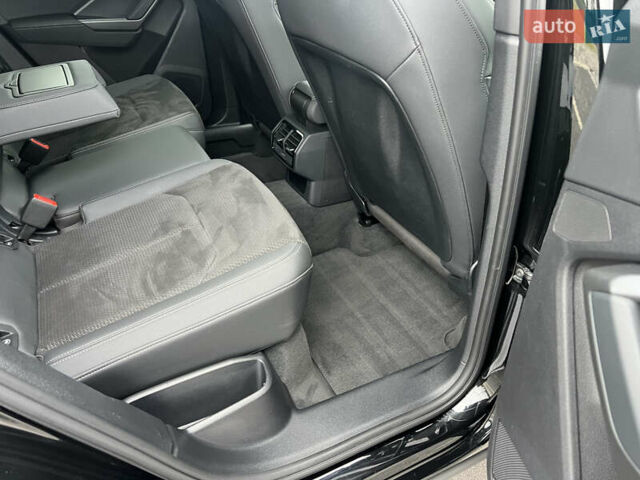 Черный Ауди Ку3, объемом двигателя 1.5 л и пробегом 106 тыс. км за 28800 $, фото 45 на Automoto.ua