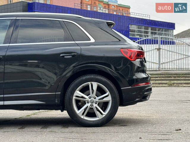 Чорний Ауді Ку3, об'ємом двигуна 1.97 л та пробігом 37 тис. км за 29000 $, фото 42 на Automoto.ua