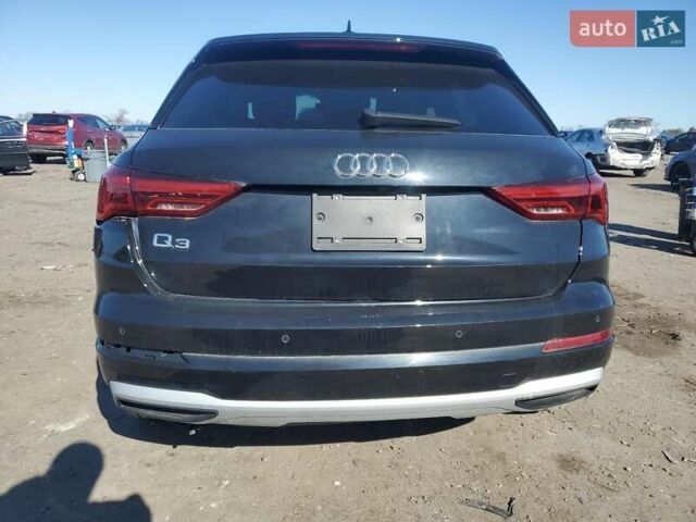 Черный Ауди Ку3, объемом двигателя 2 л и пробегом 112 тыс. км за 8500 $, фото 5 на Automoto.ua