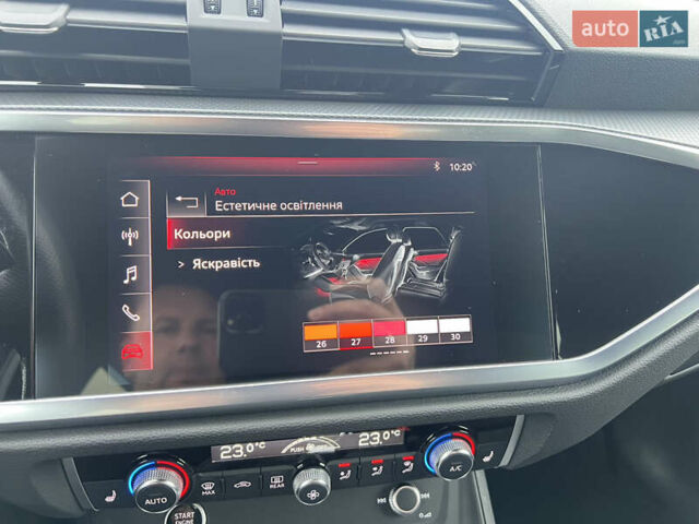 Черный Ауди Ку3, объемом двигателя 1.5 л и пробегом 106 тыс. км за 28800 $, фото 52 на Automoto.ua