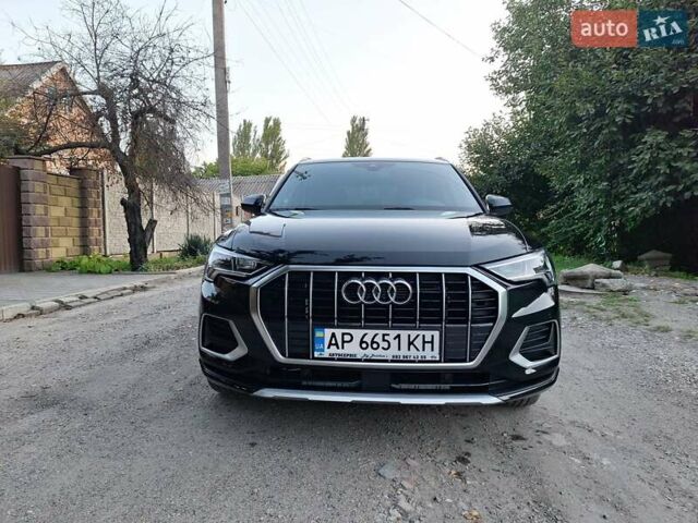 Чорний Ауді Ку3, об'ємом двигуна 1.98 л та пробігом 45 тис. км за 30000 $, фото 1 на Automoto.ua