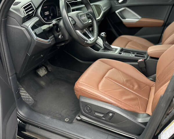 Чорний Ауді Ку3, об'ємом двигуна 2 л та пробігом 63 тис. км за 19950 $, фото 11 на Automoto.ua