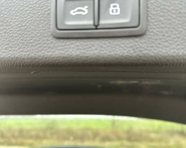 Чорний Ауді Ку3, об'ємом двигуна 2 л та пробігом 63 тис. км за 19950 $, фото 24 на Automoto.ua